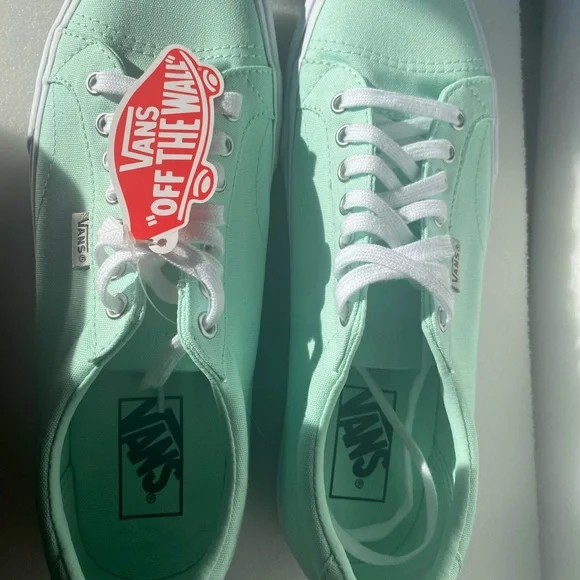 Vans Court Bay/True Shoes Woman’s 9.5 Mint Green - Picture 3 of 11